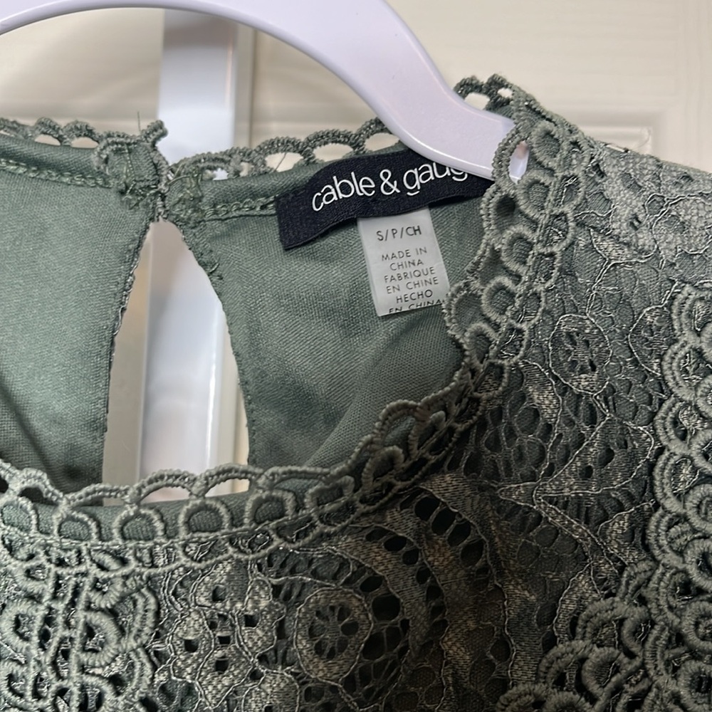 Cable & Gauge Lace Blouse Top Size S - Picture 4 of 13